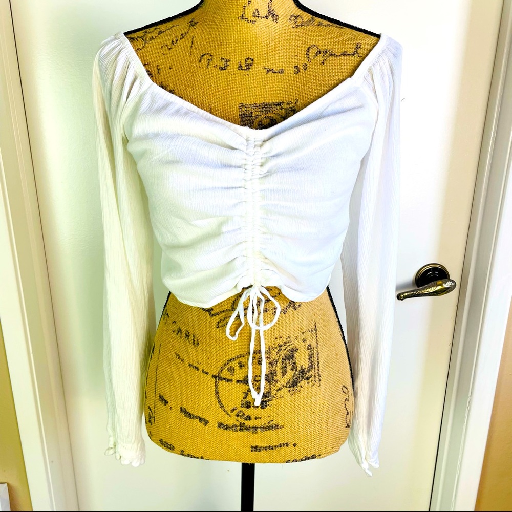 Hollister CropTop Medium Woman White long Sleeve Blouse Summer NWT